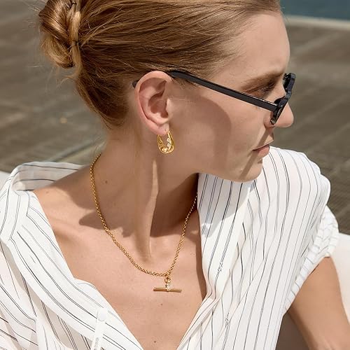 Women's Gold & Silver Bar Necklace – 18K Gold-Plated Stainless Steel Horizontal T-Bar Necklace