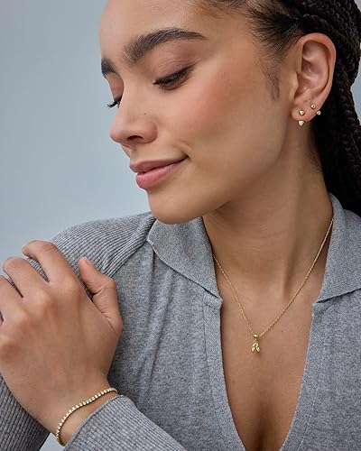 Women's Gold Pendant Necklace – Exquisite 14K Gold-Plated Necklace with Pendant – Adjustable Chain